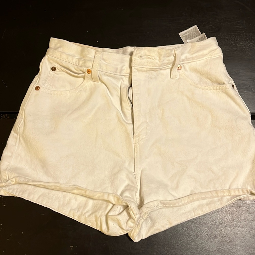 Levi’s white Jean shorts